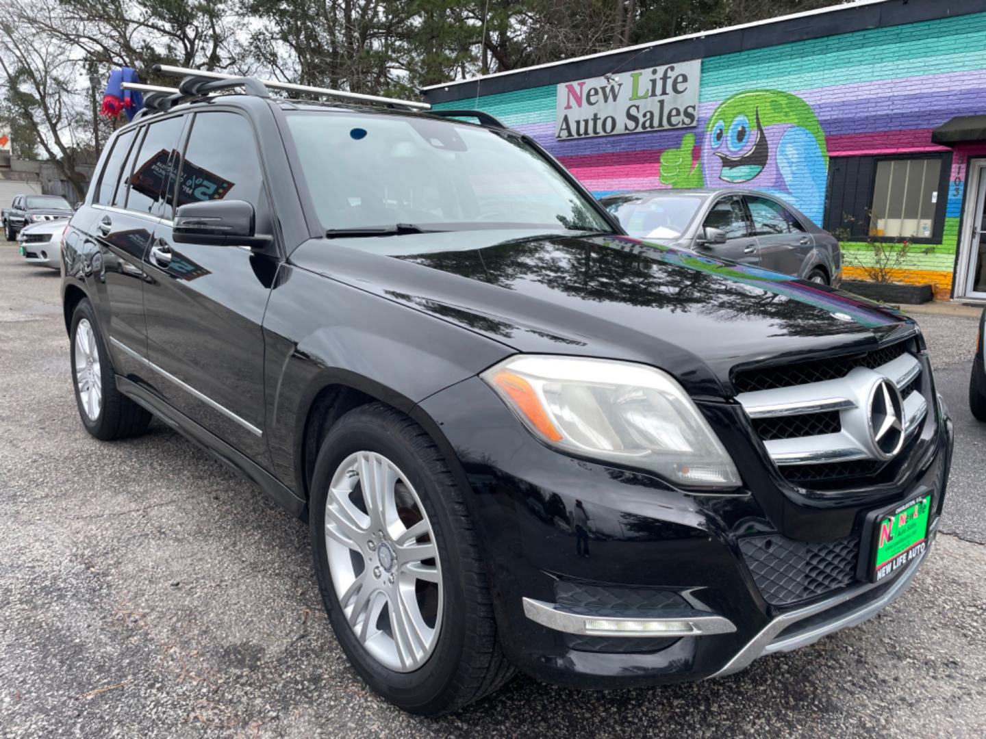 2015 BLACK MERCEDES-BENZ GLK 350 (WDCGG5HBXFG) with an 3.5L engine, Automatic transmission, located at 5103 Dorchester Rd., Charleston, SC, 29418-5607, (843) 767-1122, 36.245171, -115.228050 - Photo#0